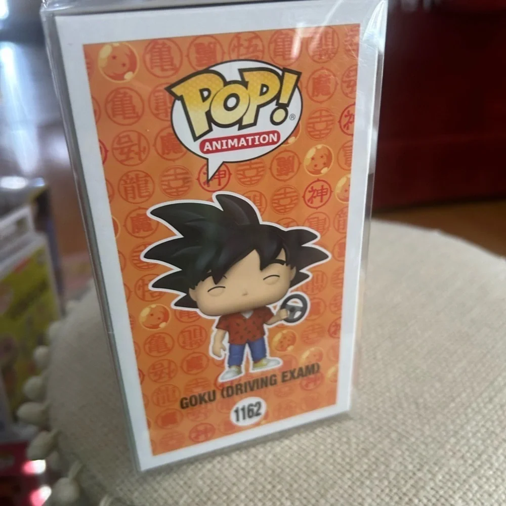 Funko Pop! Dragon Ball Z #1162 Goku Driving Exam 2022 Summer Convention - Picture 2 of 9